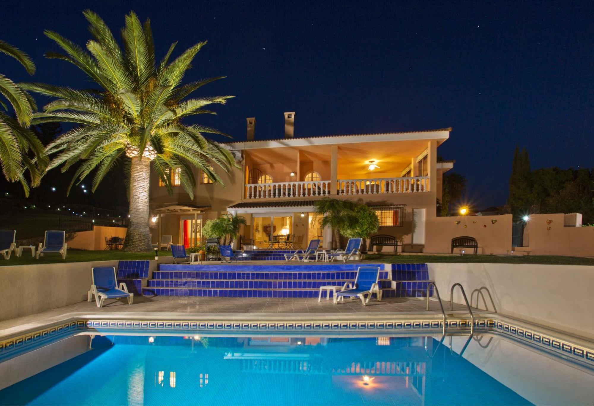 Villa Tranquilla Estepona Ngoại thất bức ảnh